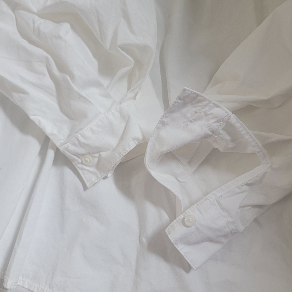 Oversized Long Sleeve Blouse With Puffy Sleeves (Banana Republic) - Picture 4 of 6